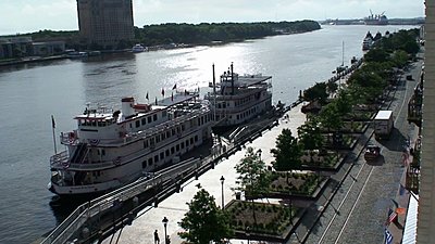 .wmv and H.264-riverboat-wmv.jpg