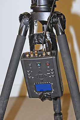 Simple but effective Flash XDR � Sony PMW EX3, tripod mounting-flash-xdr-camera-cu.jpg
