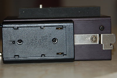 nNovia small camera mount w/ Canon XL?-side.jpg