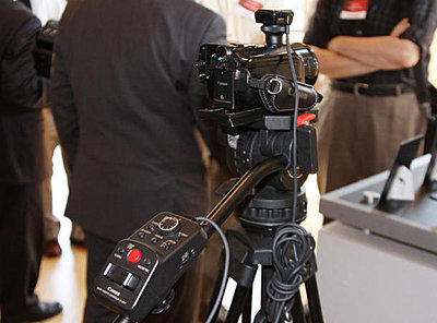 Canon USA announces VIXIA HF S11-img_2815_610x452.jpg