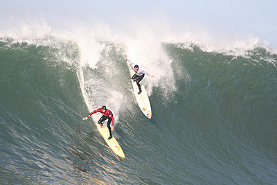 Brian Luce and Eric Gulbransen do Mavericks, JVC style..-mavs.jpg