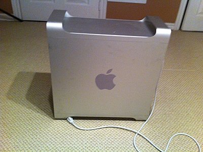 21616d1298462781t-mac-pro-2x3-2-quad-core-intel-xeon-photo2.jpg
