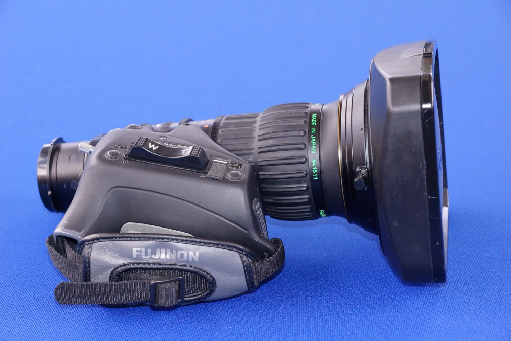 FSAU/NZ Fujinon DigiPower XS13x3.3BRM 1/2" HD Super Wide Angle lens