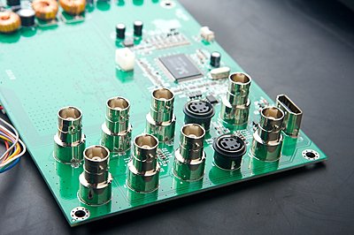 New 7" HDSDI and HDMI Monitors from Marshall-ikanv800hdmi_a.jpg