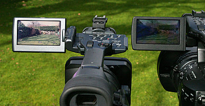 LCD hood for FX1000-screen-compare.jpg