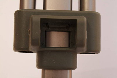 Matthews M25 (Libec TH-M20?) leg repair-emptysocket.jpg