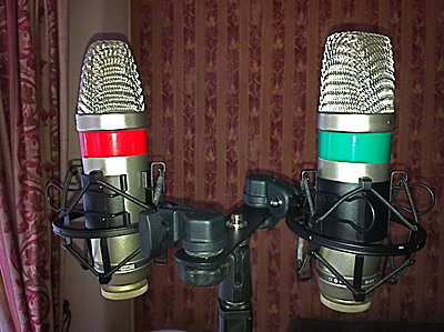 Your 'GOTO' stereophonic mic. technique-ortf_rig.jpg