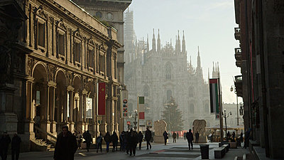 C100 footage, download mts-milan-wdr.jpg