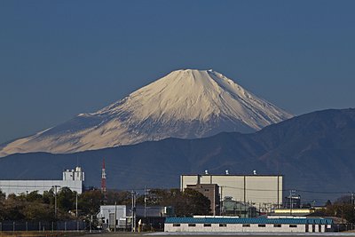 Canon 70-200 f2.8 for Video?-mt-fuji-11-12-11-med.jpg