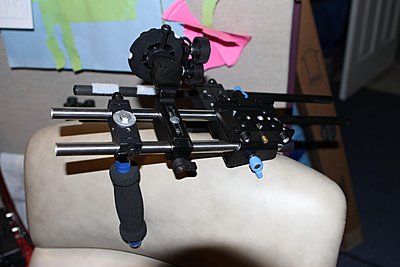 Shoulder mount for XF300,305?-img_3593.jpg