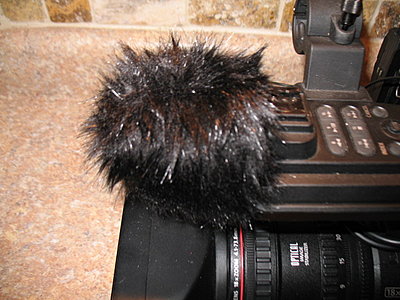 Wind screen for a Canon Xf300-img_2600.jpg