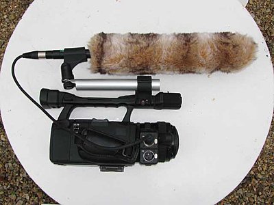 XH-A1 shotgun mic holder-camera.jpg