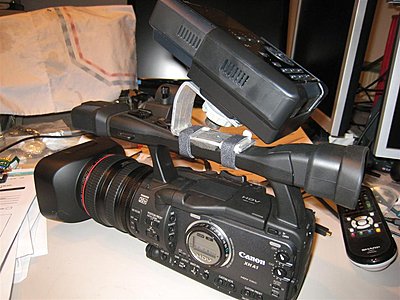 How do you mount the Firestore FSC on the Canon A1?-mount.jpg