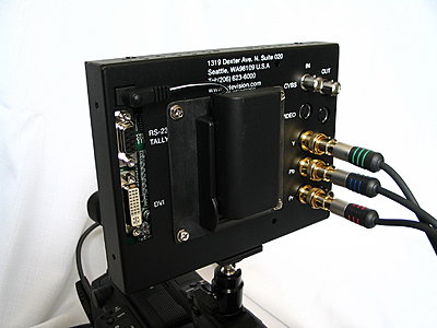Totevision LCD field monitor + Canon battery power system-closeup-cable.jpg