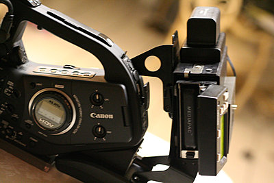 nNovia small camera mount w/ Canon XL?-xl-h1a-nnovia.jpg