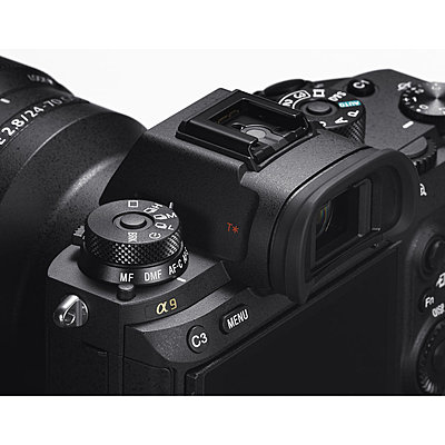 INTERCHANGEABLE-LENS CAMERAS α9 featuring full-frame stacked CMOS sensor-1492621355000_img_784567.jpg