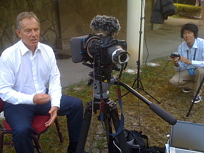 5DmkII shoots film for Tony Blair-24924737.jpg