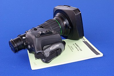 Fujinon DigiPower XS13x3.3BRM 1/2" HD Super Wide Angle lens for PDW/PMW EX3/300-3.3-11.jpg