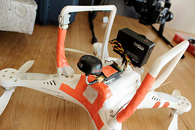 DJI Phantom - flying commercially in the UK-phantom_tx.jpg