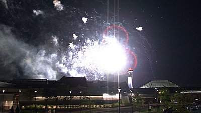 Vertical smear in fireworks display-smear-3.jpeg