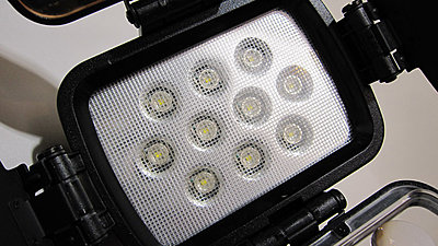 Comer On-Camera LED Lights-cm1800-6.jpg