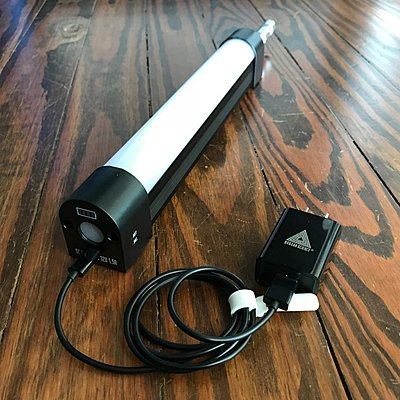 Quasar Science Q-LED Q-LION Bi-Color Battery Lights Video Review-quasar-science-q-led-q-lion-light-usb-charger-texas-media-systems.jpg