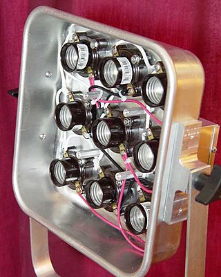 D.I.Y. 900-watt CF Lighting Units-pan-1.jpg