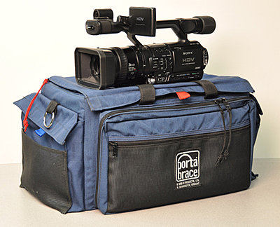 Private Classifieds listings from 2010-camera-bag.jpg