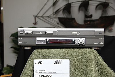 Private Classifieds listings from 2011-jvc-deck-003.jpg