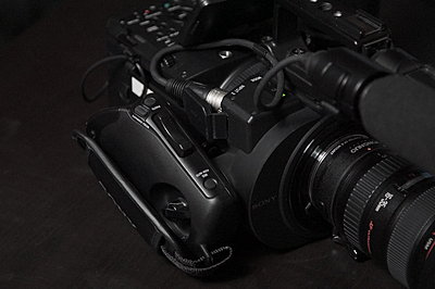 Private Classifieds listings from 2015-fs700-grip.jpg