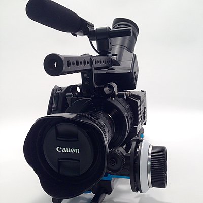 Private Classifieds listings from 2015-fs700u-04.jpg