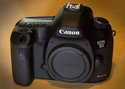 Private Classifieds listings from 2015-canon-5dmkiii-front.jpg