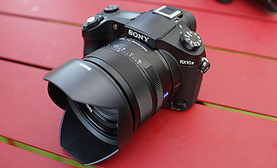 Private Classifieds listings from 2015-sony-rx10-ii.jpg