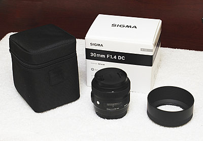 Private Classifieds listings from 2015-sigma-art-30mm-box-pouch.jpg