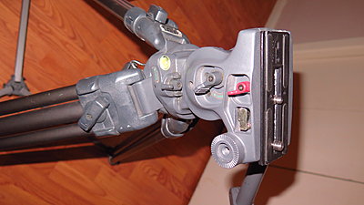 Daiwa CSI TD-15 tripod and TD-15 video head-img_5479.jpg