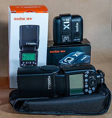 GoDox TT685s with X1T-S-flash-4771.jpg