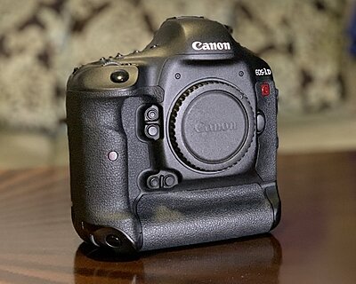 Canon 1DC Cinema EOS DSLR-291ff9f8-c500-4c3e-a1c9-1fb1a1b09ac5.jpeg