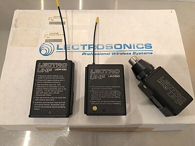 Lectrosonics 100 Series UHF - Complete Wireless Mic System Block 24-img_8727.jpg