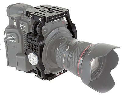 Canon C200 body +-018.jpg