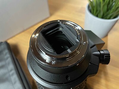 Sony 28-135mm f4.0 Cinema Lens-cine02.jpg