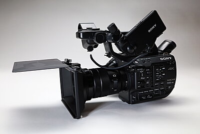 Sony PXW-FS5M2 4K XDCAM Compact Camcorder - (410 Hours)-fs5m2-side.jpg