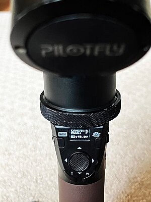 Pilotfly H2-45 Gimbal w/ 3 Batteries-2.jpg