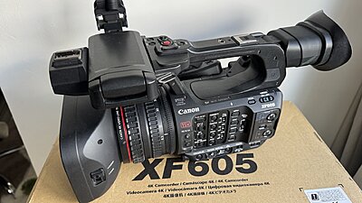 Canon XF605 - excellent condition with extras-1.jpeg