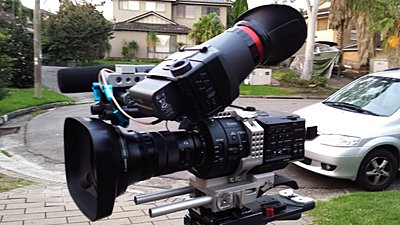 Found a new WA zoom thru for X70-wd-h72-fs700-side.jpg