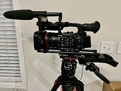 Ungraded Z300 footage shot with shoulder-mount configuration-img_0847_2.jpeg