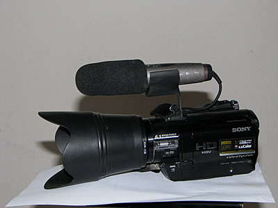 Photos of My Sony HC9 with Accessories-img_6517.jpg