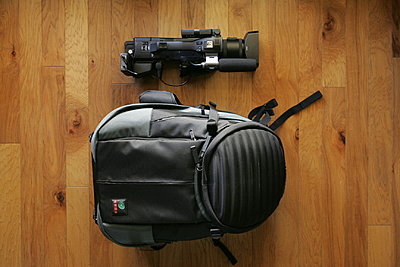 Recommend a EA50 camera bag-hs8s9350.jpg