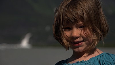 Nikon & Sony 18-200mm comparison on the FS100-nugget-falls-bg.jpg