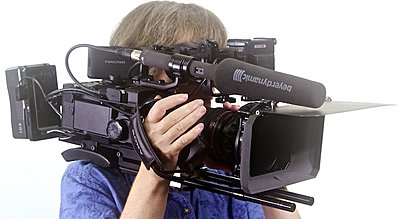 FS700 Handles and 12v Power solutions now in stock-_mg_8940.jpg