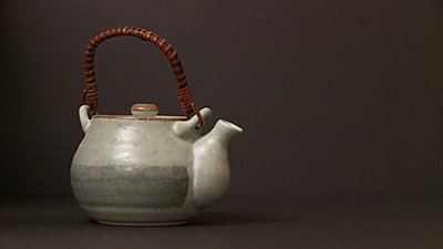 A Couple of Stills-teapot_black.jpg